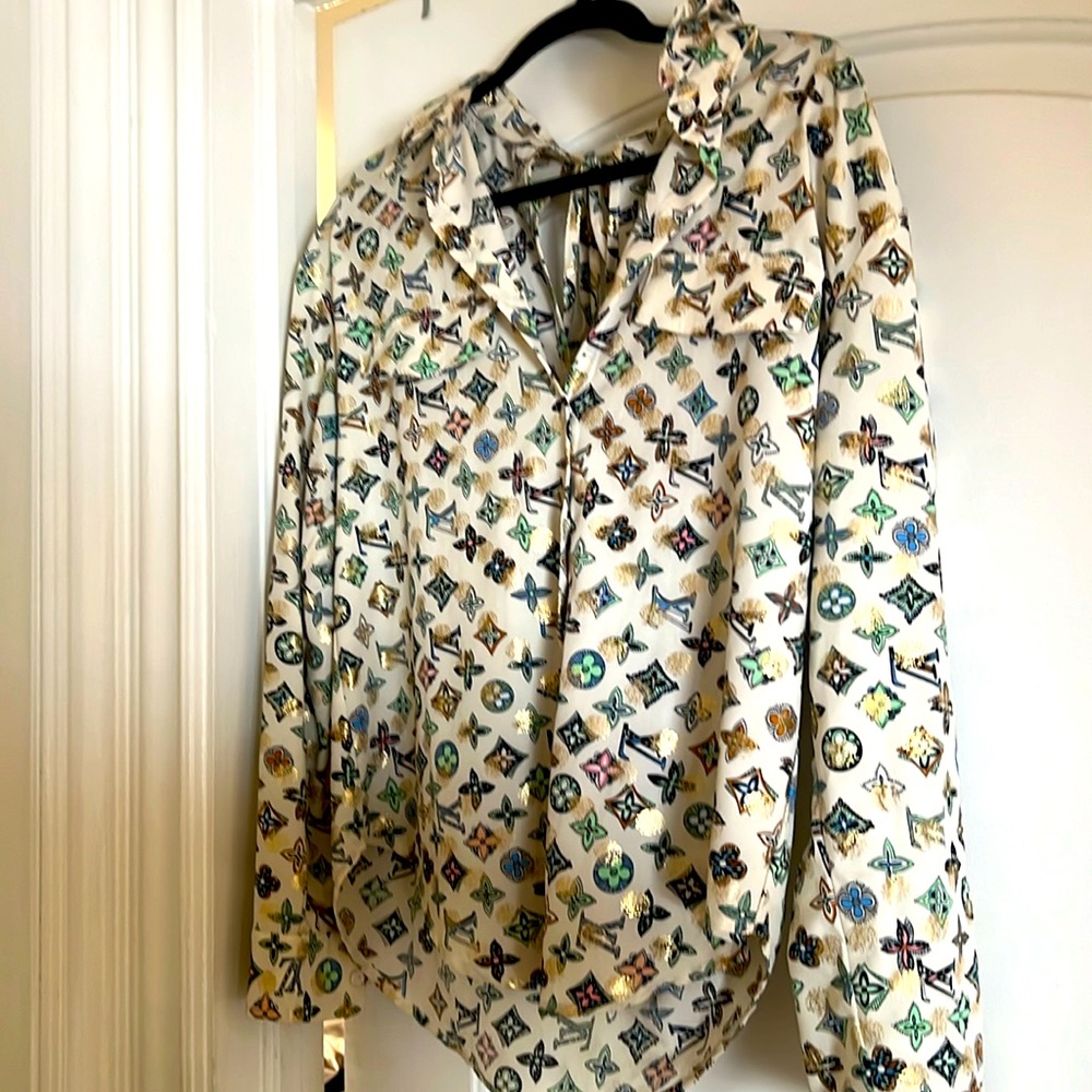 Size medium great condition